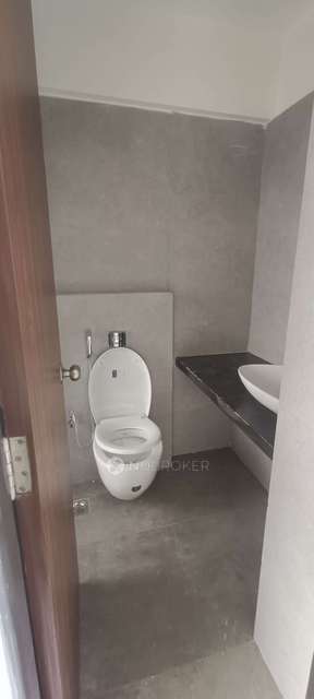 2 BHK Flat In Level - The Residences For Sale  In Andheri West