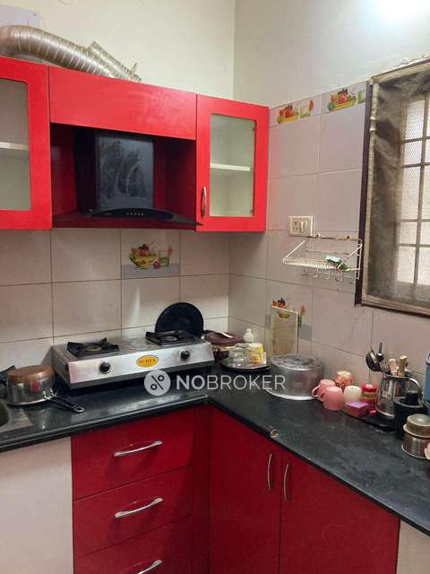 3 BHK Flat In Mahalaxmi Apartments For Sale  In Varadharajapuram 