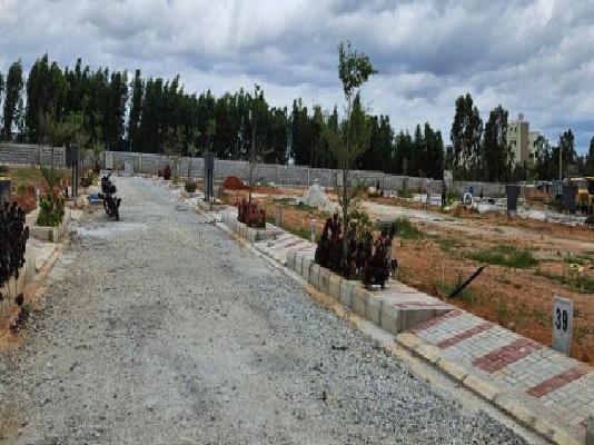 Plot For Sale  In Virtue Smlp Gardenia In Smvit College