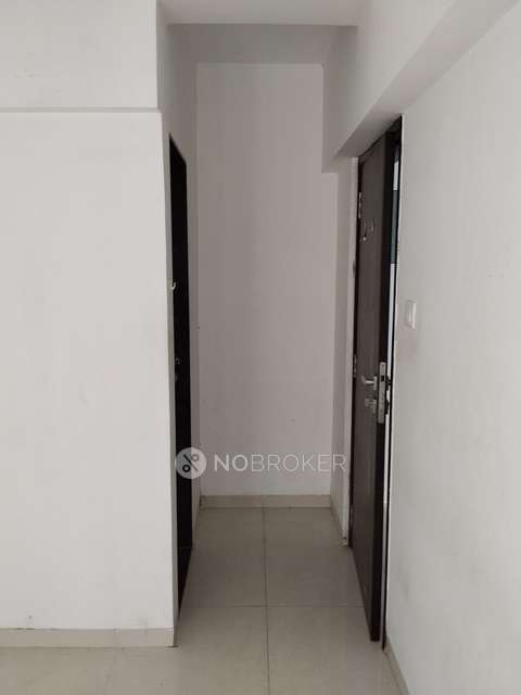 1 BHK Flat In Kirti Apartment Daulat Nagar For Sale  In Borivali East