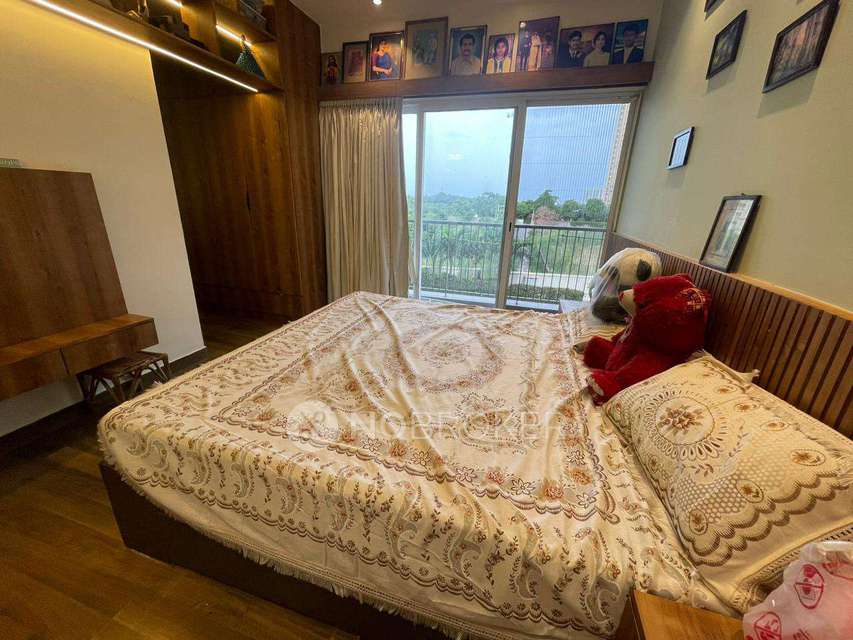 4 BHK Flat In Emami Tejomaya For Sale  In  Navalur, Chennai