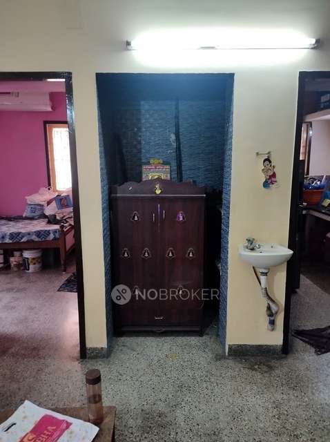 2 BHK Flat In Thendral Apartment For Sale  In Valasaravakkam