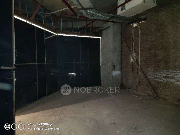 Commercial Property in Beta Ii, Greater_noida for sale 