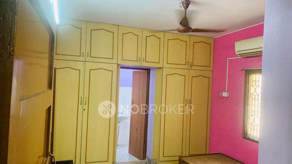 2 BHK Flat In Neithal Apartments for Rent  In Thiruvanmiyur