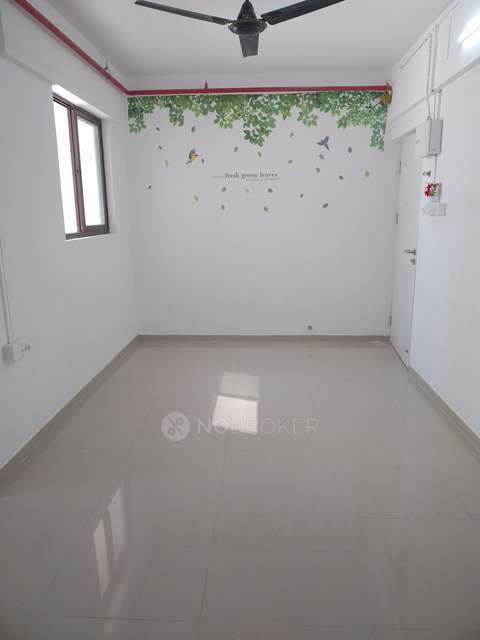 1 BHK Flat In Raymond Aashiyana Vartak Nagar for Rent  In Raymond Aashiyana