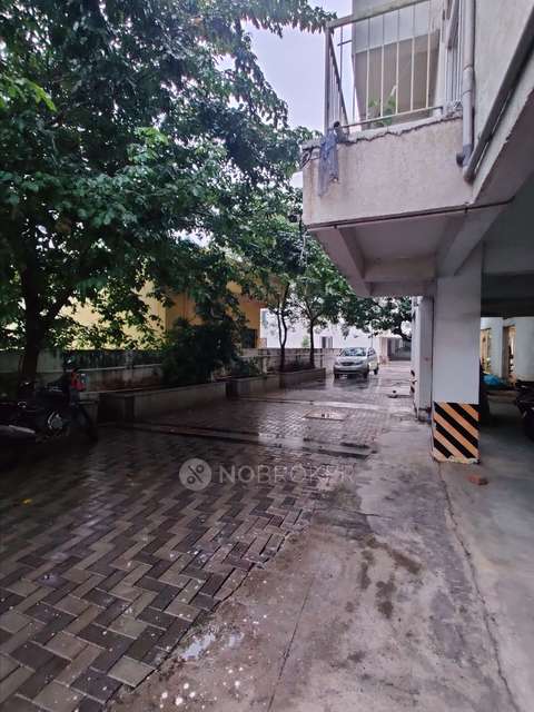 2 BHK Flat In Bbcl Navarathna Apartment  For Sale  In Ambattur