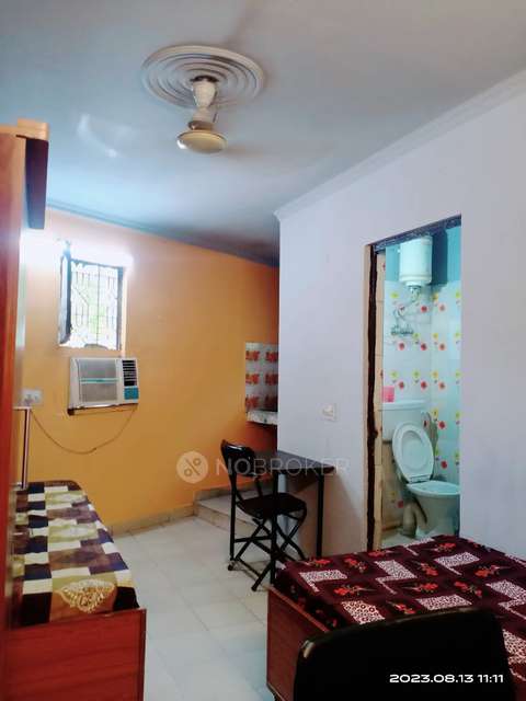 PG for Girls in Saket