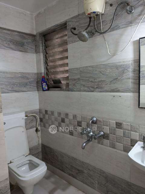 2 BHK Flat In Disha Horizon for Rent  In Viman Nagar 