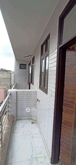 4 BHK Flat In Rwa Mohan Garden  For Sale  In Uttam Nagar