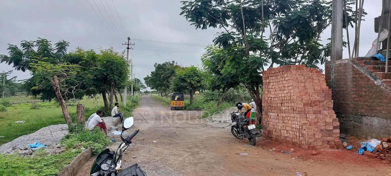 Plot For Sale  In Honest Residency In  Bowrampet