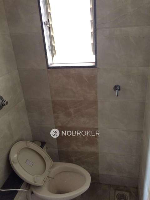 1 BHK Flat In Wakad Centre Society For Sale  In Wakad