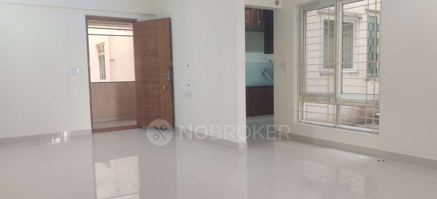 2 BHK Flat In Sk Silver Mist Appartment,  For Sale  In Singasandra