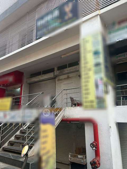 Shop in Shukrawar Peth, Pune for sale 