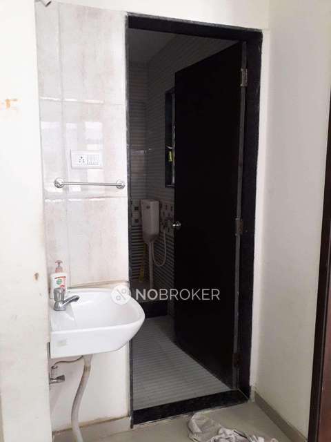 1 BHK Flat In Tanish Pearls Phase 1 For Sale  In Charholi Budruk, 