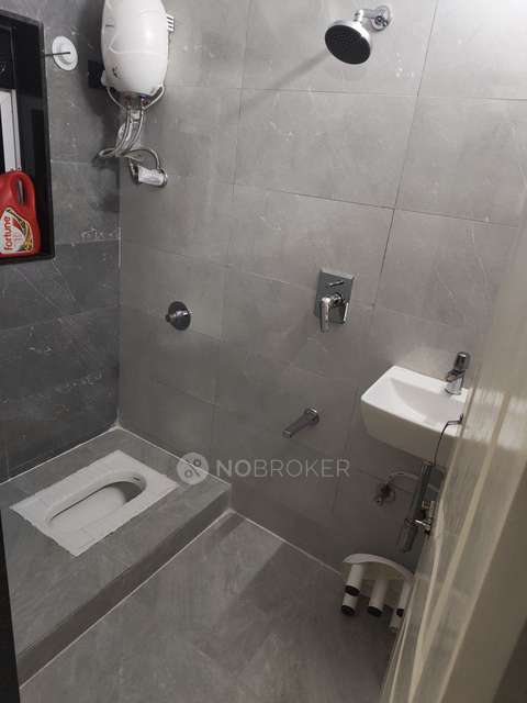 1 BHK Flat In Urban Icon For Sale  In Kurla West