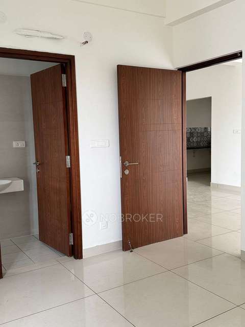 2 BHK Flat In Omsree Heights For Sale  In Yapral