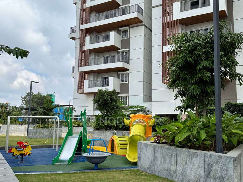 2 BHK Flat In Omsree Heights For Sale  In Yapral