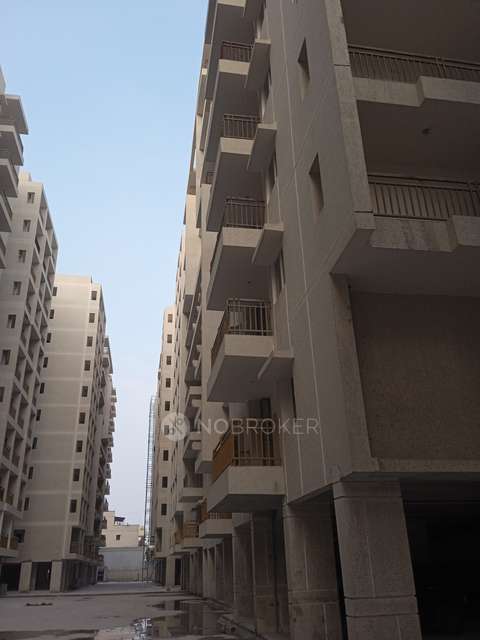2 BHK Flat In Vasavi Nandanam  For Sale  In Suchitra Circle