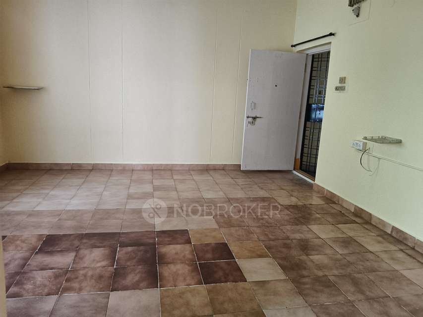 2 BHK Flat In Mahalakshmi Arcade, Miyapur For Sale  In Miyapur