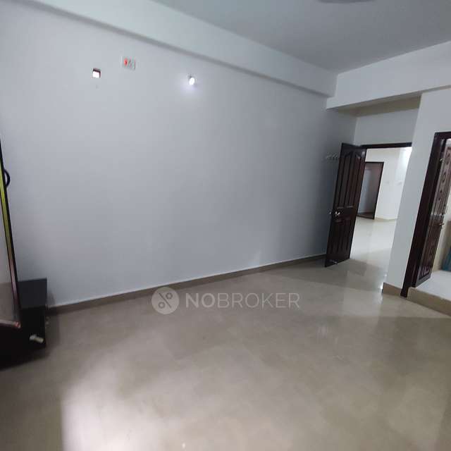 3 BHK Flat In Ravis Kuteer For Sale  In Manikonda