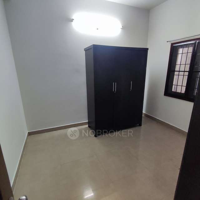 3 BHK Flat In Ravis Kuteer For Sale  In Manikonda