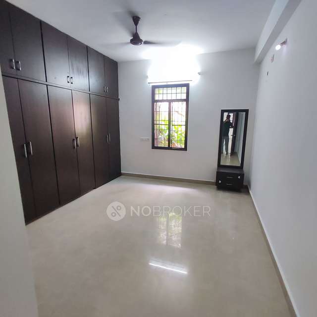 3 BHK Flat In Ravis Kuteer For Sale  In Manikonda