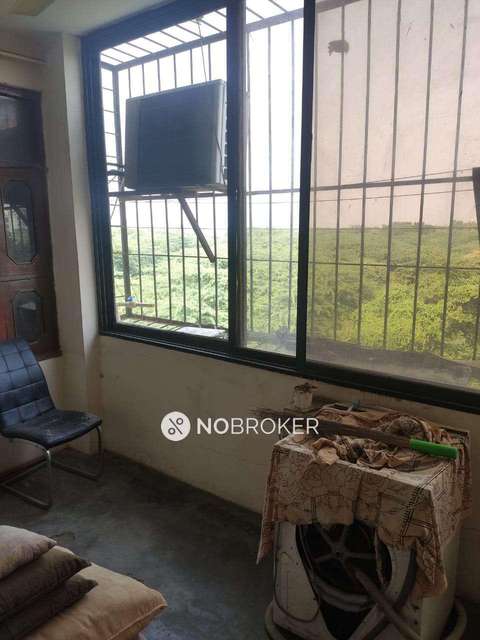 2 BHK Flat In Freedom Fighters Enclave For Sale  In Sainik Farm