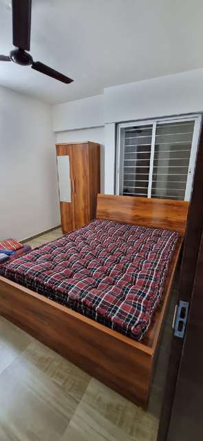 2 BHK Flat In I Train Life 2 for Rent  In Pimpri-chinchwad,