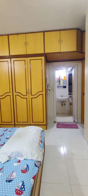 2 BHK Flat In Pinewood Apartment For Sale  In Mulund West