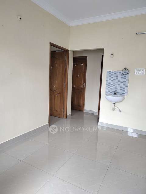 2 BHK Flat In Aishwaryam Apartment  For Sale  In Medavakkam