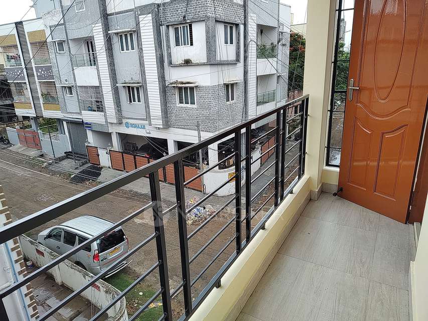 2 BHK Flat In Aishwaryam Apartment  For Sale  In Medavakkam