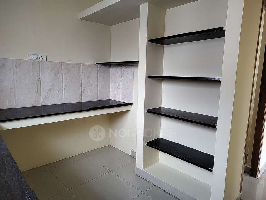 2 BHK Flat In Aishwaryam Apartment  For Sale  In Medavakkam