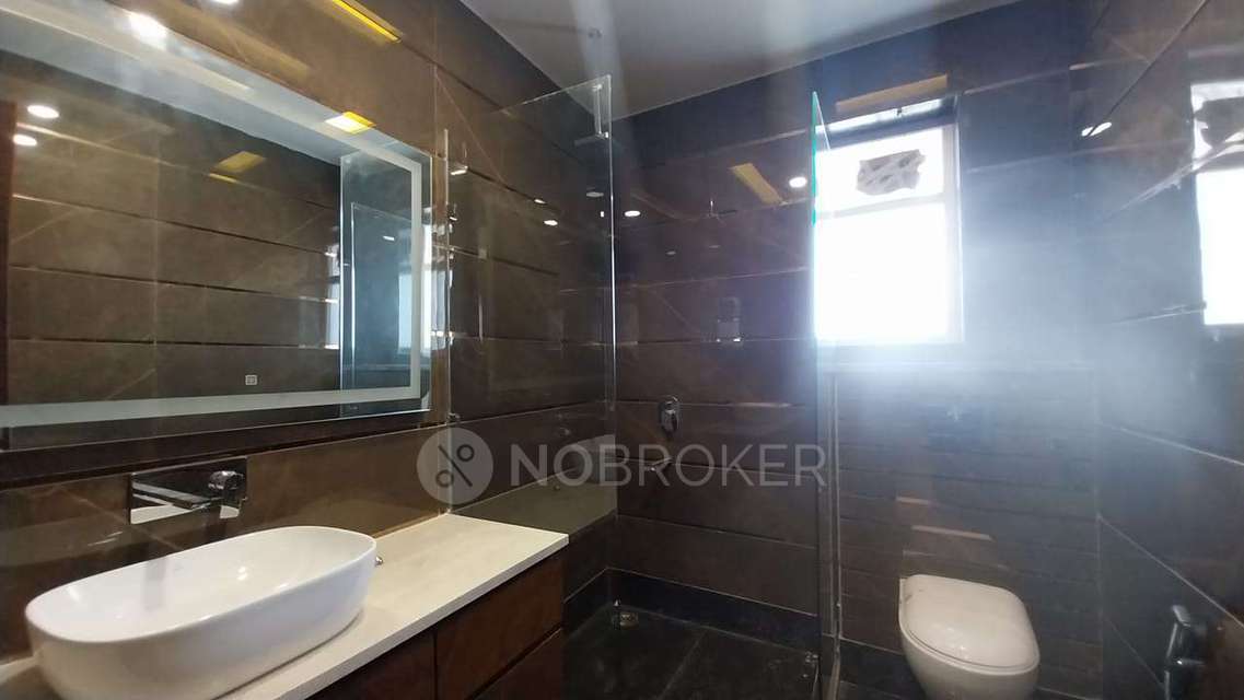 4 BHK Flat In Hbs Housing Colony For Sale  In Sector 28