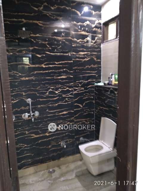 3 BHK Flat In Krishna Apartment For Sale  In Uttam Nagar