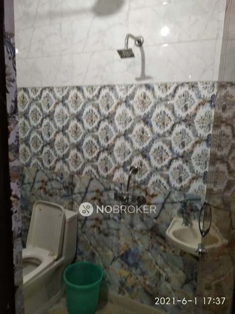 3 BHK Flat In Krishna Apartment For Sale  In Uttam Nagar