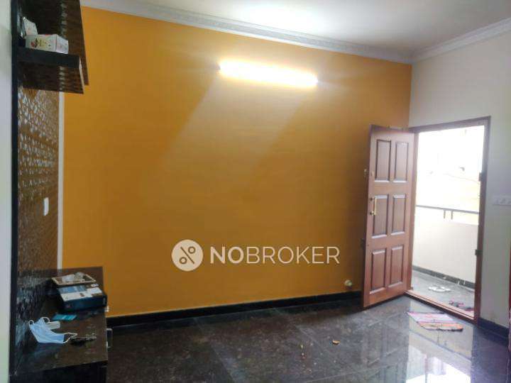 2 BHK Flat In Standalone Building  for Rent  In Kumaraswamy Layout