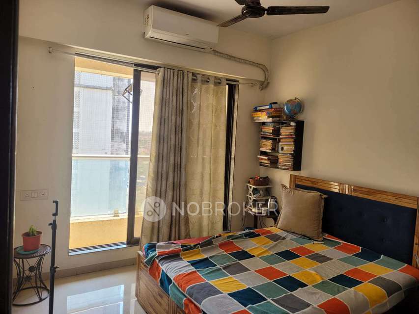 2 BHK Flat In Raj Shivganga For Sale  In Kandivali West