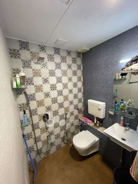 3 BHK Flat In Candy Castle For Sale  In Colaba