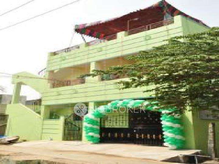 Single Room for Male In 1 BHK  In Ambattur