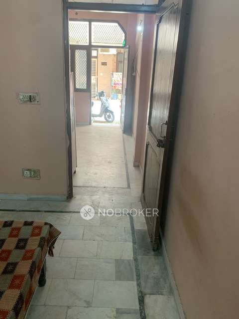 1 BHK Flat In Subhash Nagar West Delhi for Rent  In Kala Burger Wala