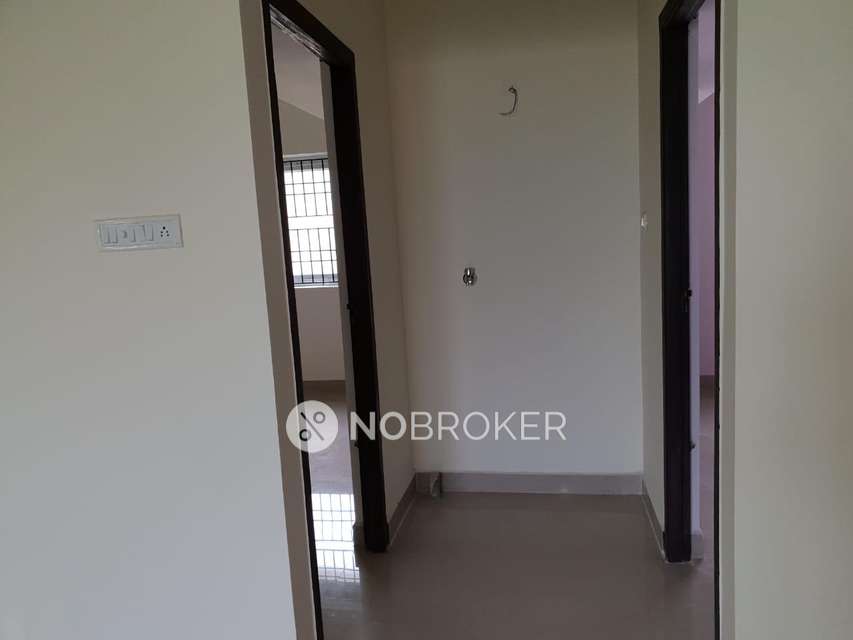 4+ BHK House For Sale  In Nanganallur