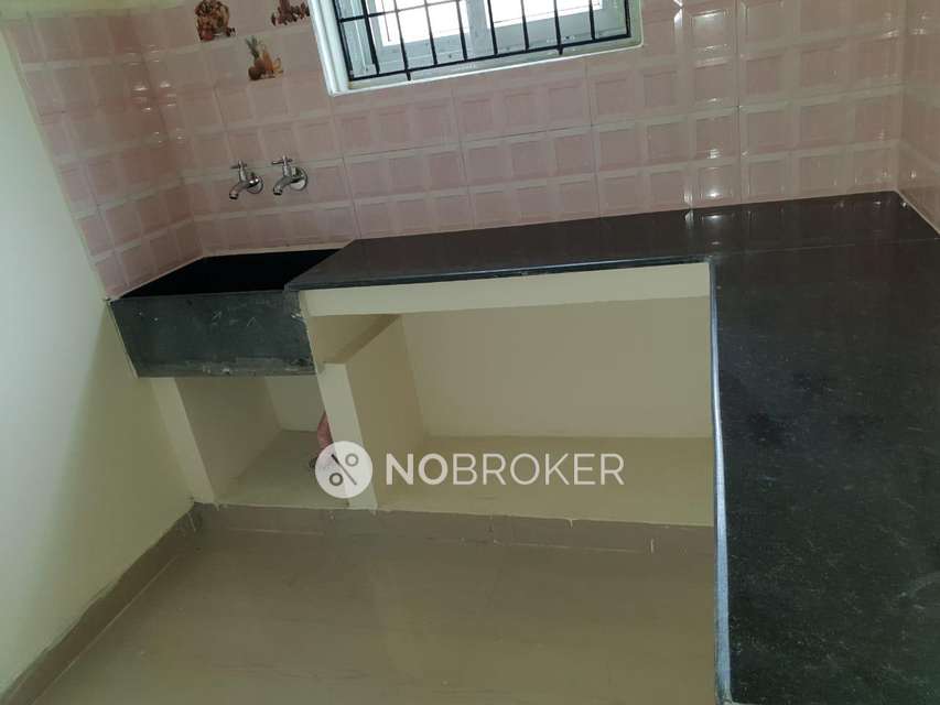 4+ BHK House For Sale  In Nanganallur