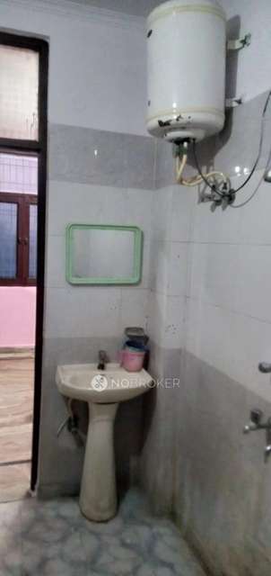 3 BHK Flat In Rajlaxmi Appartment For Sale  In Palam