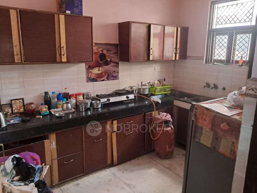 4 BHK Flat In Standalone Building  For Sale  In Uttam Nagar