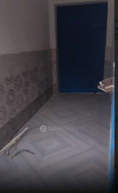 Shop in Burari, Delhi for sale 