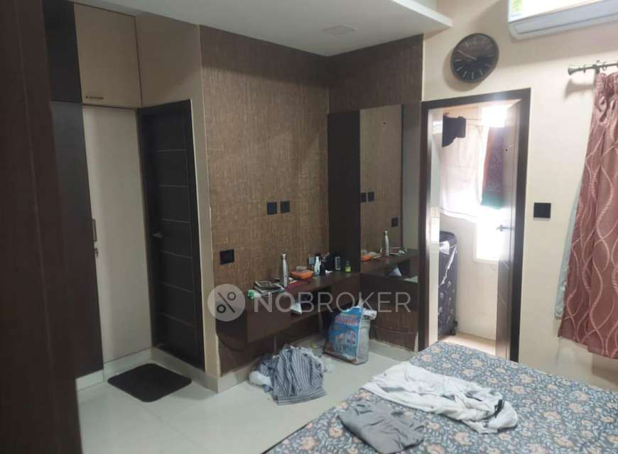 2 BHK Flat In Royal Archad Apartment For Sale  In Nungambakkam