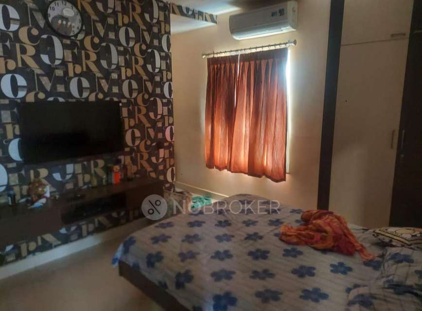 2 BHK Flat In Royal Archad Apartment For Sale  In Nungambakkam