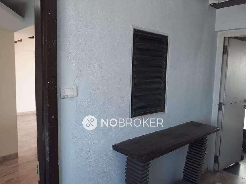 2 BHK Flat In Swaraj Queensbay Tower For Sale  In Kopar Khairane