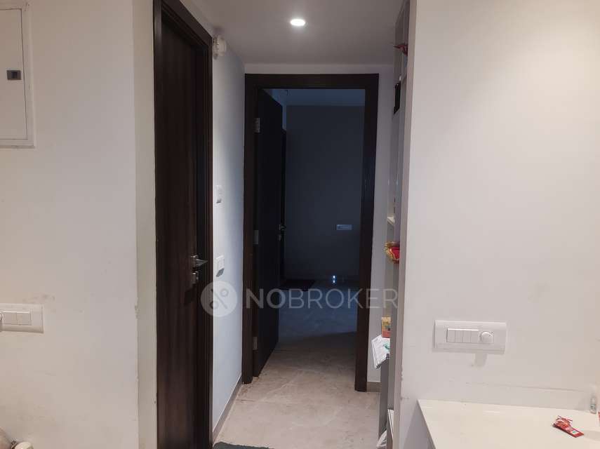 1 BHK Flat In Hiranandani Regent Hill  for Rent  In Powai