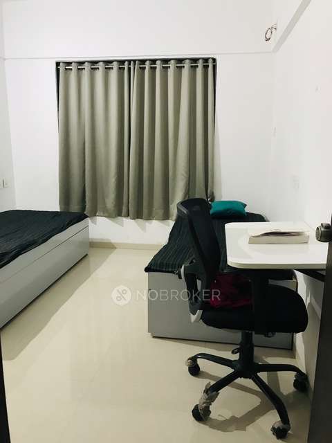 2 BHK Flat In Naren Bliss for Rent  In Gwfm+74f, Road, Amanora Park Town, Hadapsar, Pune, Maharashtra 411036, India